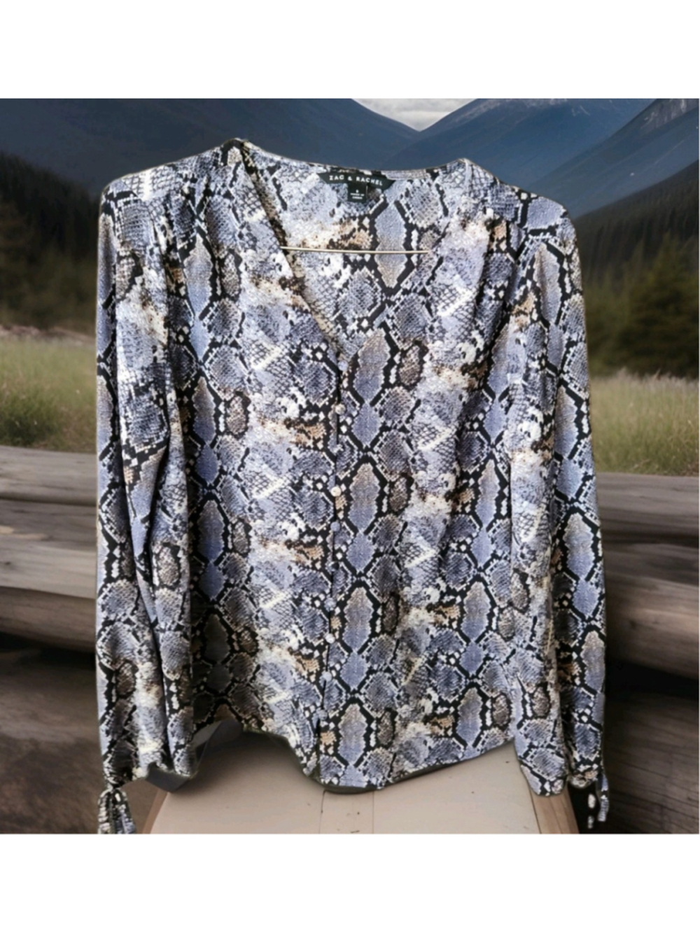 Zac & Rachel Womens Blouse Top Small Snakeskin Print Button Up Long Sleeves